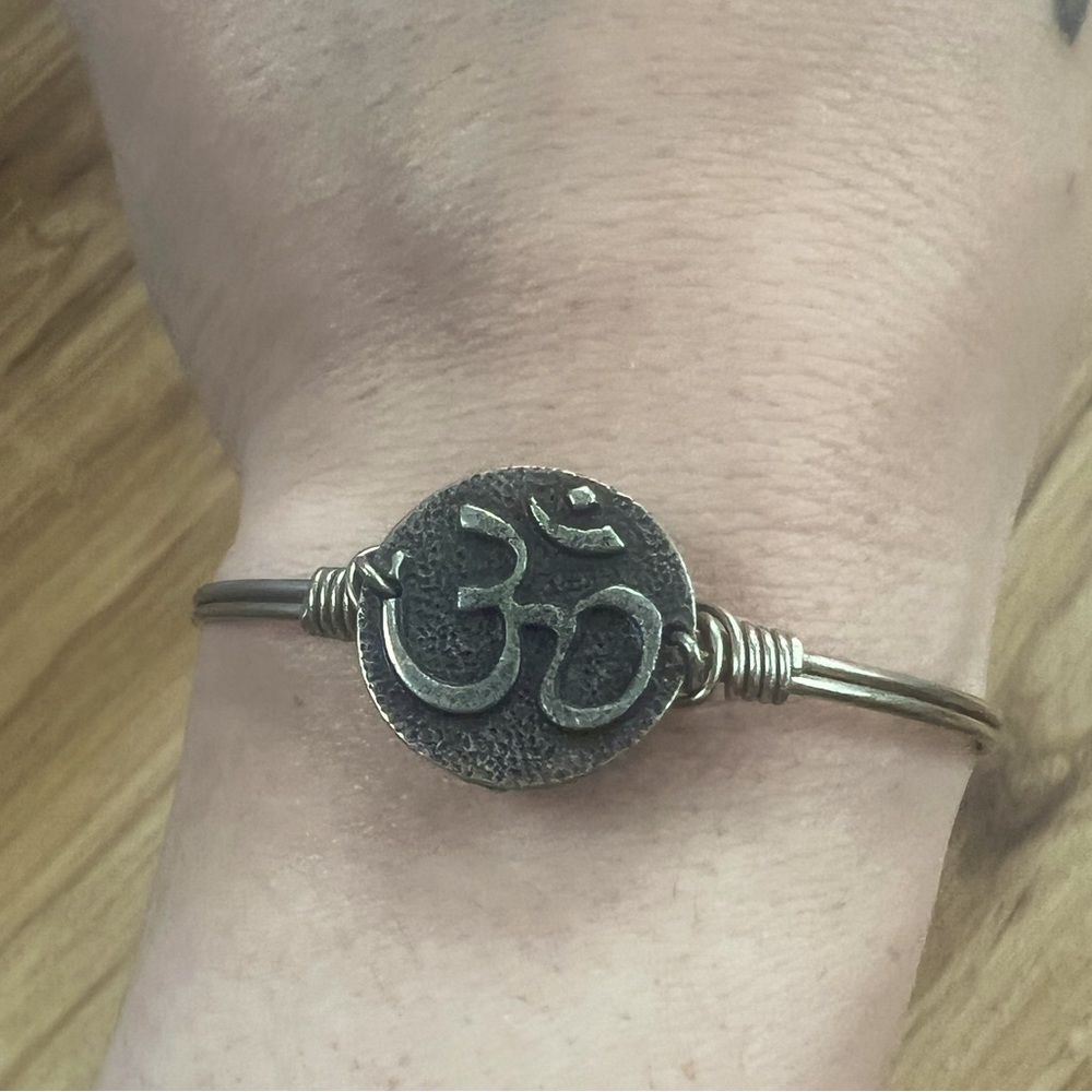 Silver Ohm bracelet
